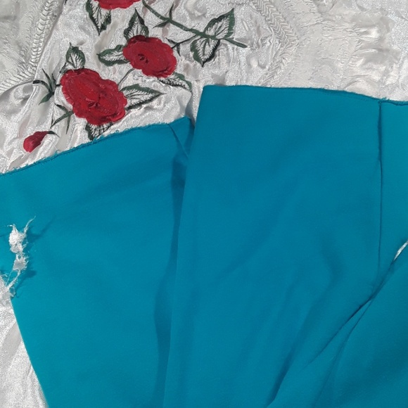 Aeropostale sweatpants and No Boundaries Shorts - Picture 6 of 7